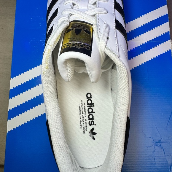 Adidas Superstar Men’s Size 19 – White & Black – RARE – New in Box - Picture 4 of 10